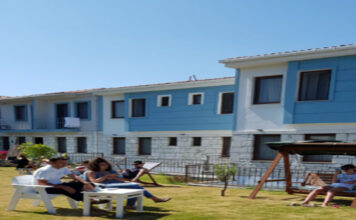 Adadayız By Yavuz Bozcaada