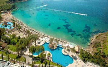 Aria Claros Beach Spa Resort