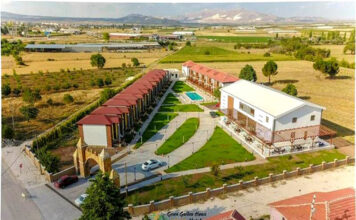 Green Garden House Hotel