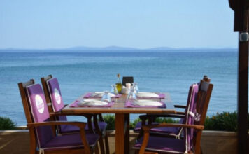 Gület Restaurant Küçükkuyu