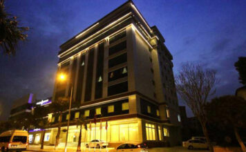 Palm City Hotel Turgutlu