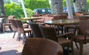 Reyhan Pastanesi Çeşme