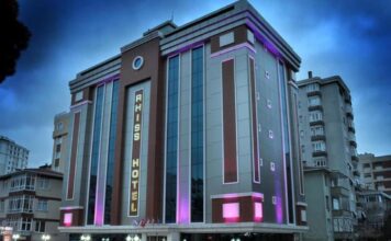 Rhiss Hotel Bostancı