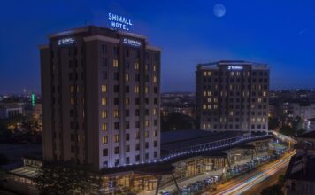Shimall Deluxe Hotel