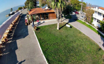 Tuana Cafe & Restaurant